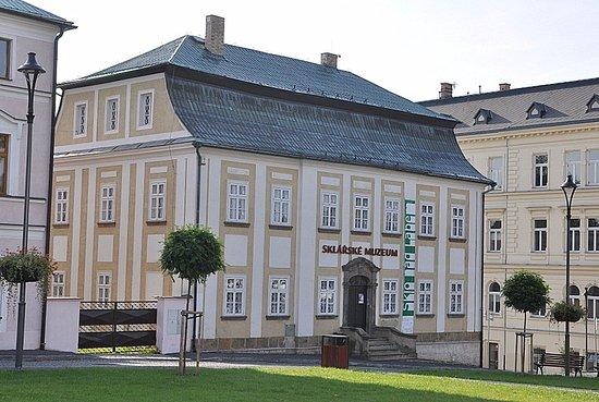 Sklářské muzeum Nový Bor